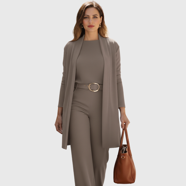 Eleonora - Lussuoso e Confortevole Completo Tre Pezzi da Donna